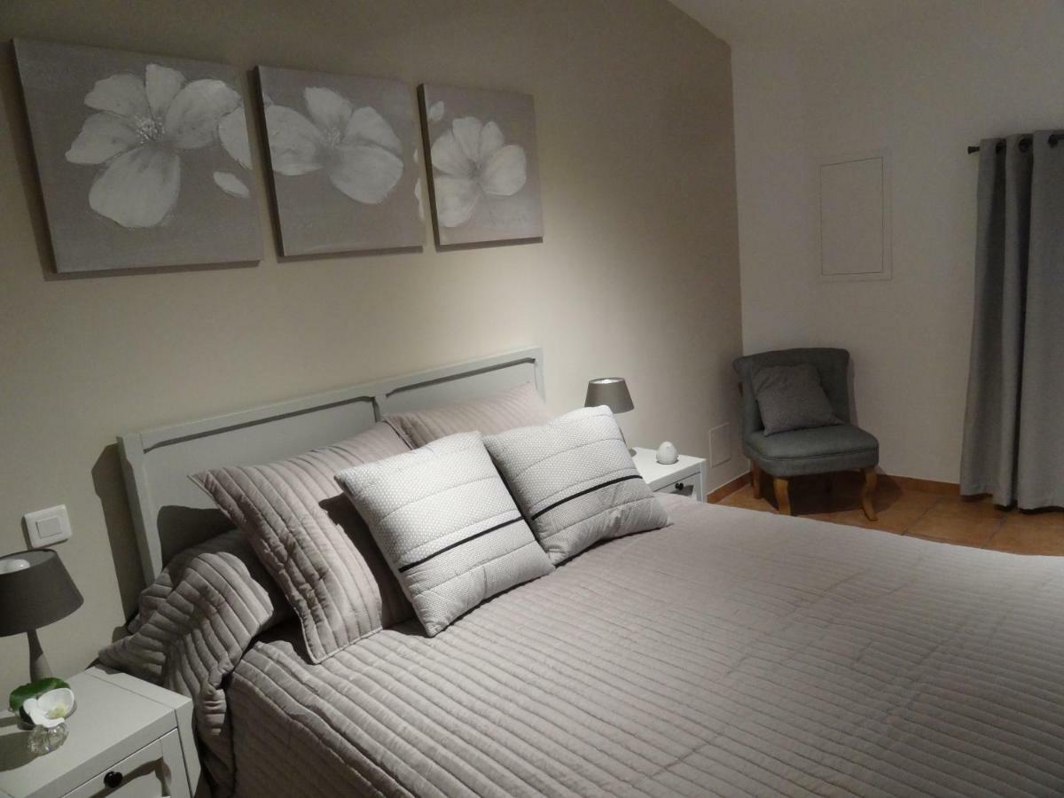 La Bastido Apartment Arles Luaran gambar