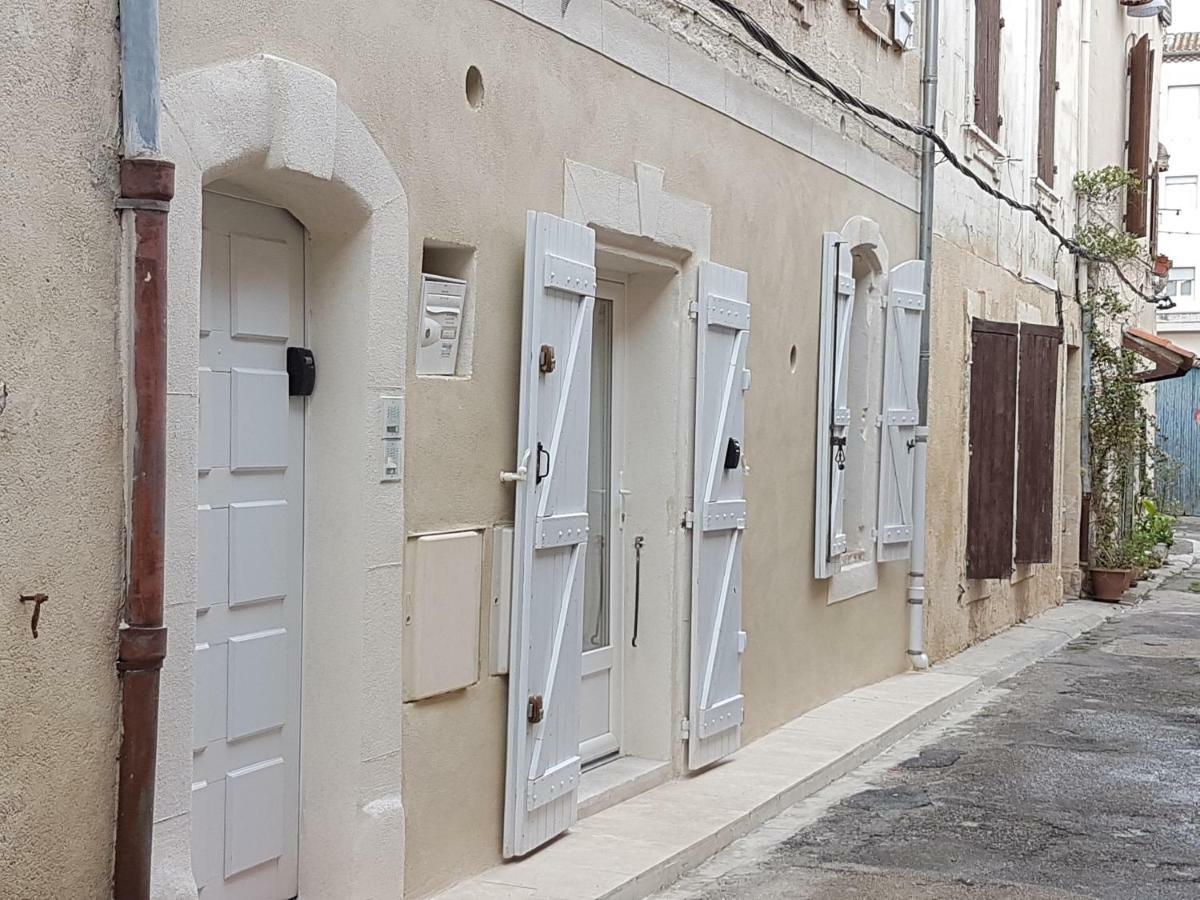 La Bastido Apartment Arles Luaran gambar